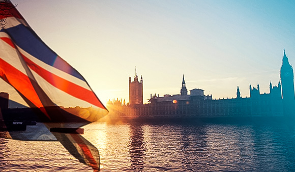 英国拡大労働者ビザ